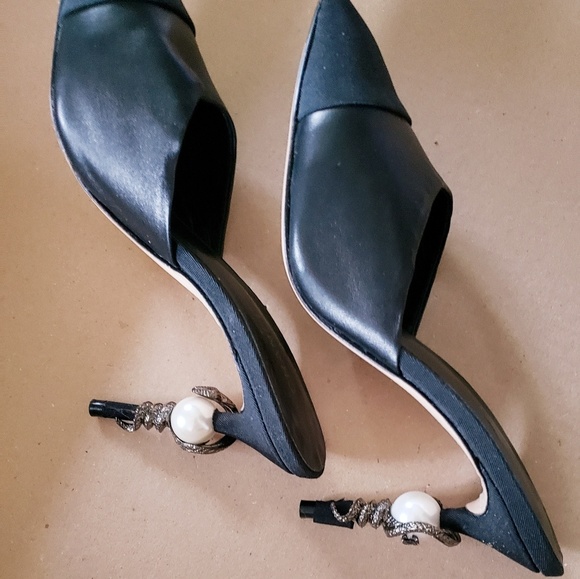 Chanel Runway Mules/Slides 35.5 - Picture 2 of 5